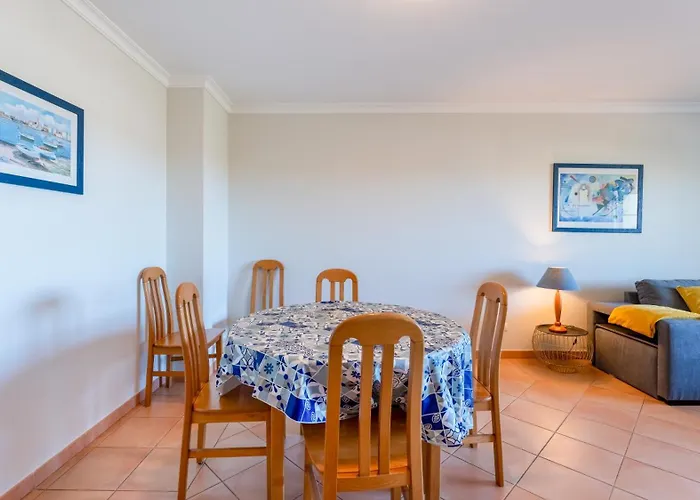 Appartement Ocean View 2 Bdr Duplex With Pool By Lovelystay