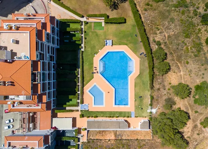 Ocean View 2 Bdr Duplex With Pool By Lovelystay