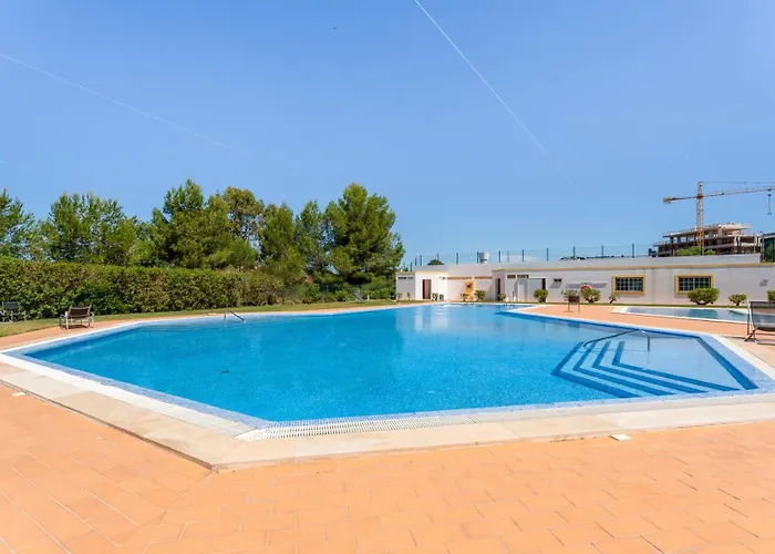 Ocean View 2 Bdr Duplex With Pool By Lovelystay