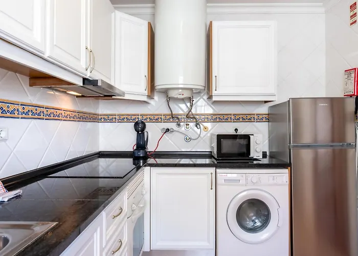 Ocean View 2 Bdr Duplex With Pool By Lovelystay *